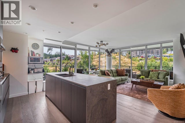 815 2000 Hannington Rd, Langford