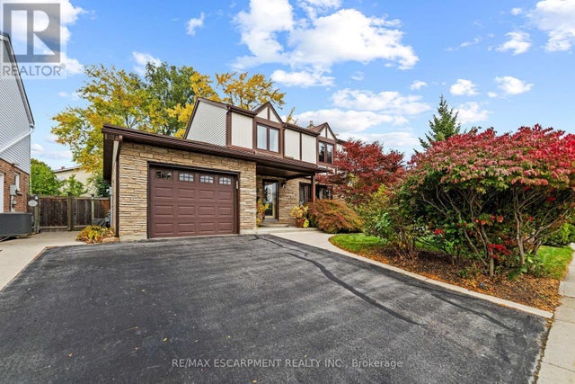 3265 Palmer Drive, Burlington (palmer)