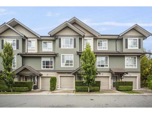 52 4967 220 Street, Langley