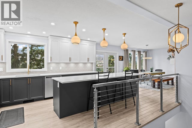 2420 Boucherie Road, West Kelowna