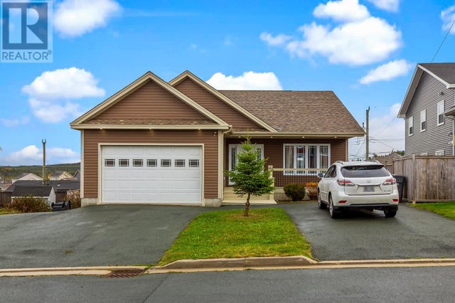 40 Morgan Avenue, Paradise