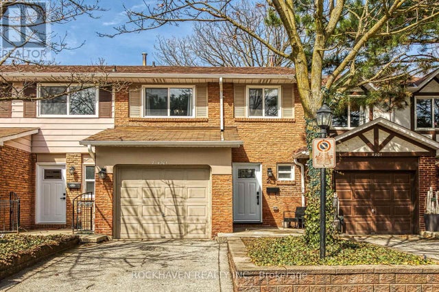 2 - 4201 Longmoor Drive, Burlington (shoreacres)