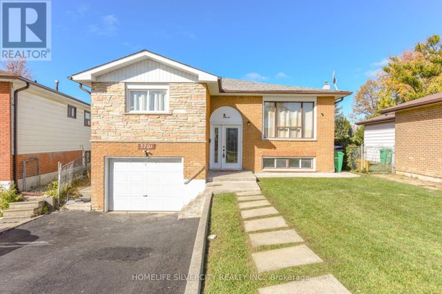 3701 Keenan Crescent, Mississauga (malton)
