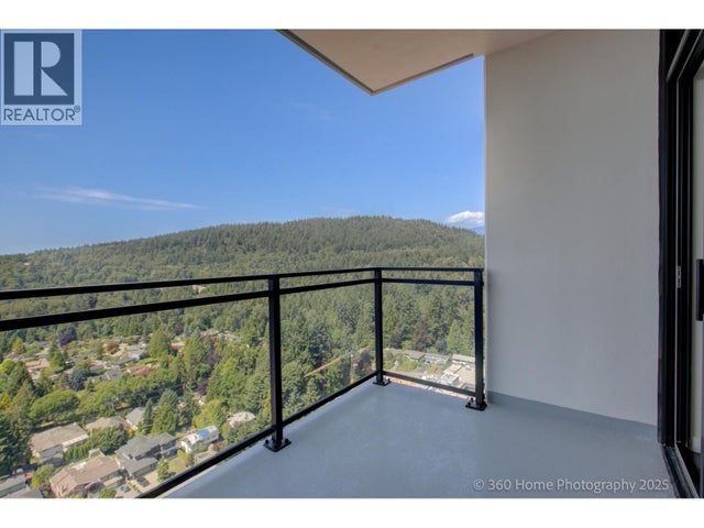 2304 626 Claremont Street, Coquitlam