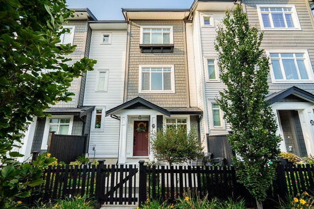 19 6897 201 Street, Langley