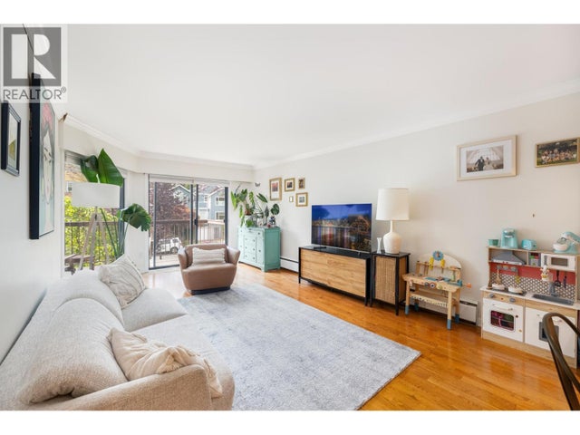 301 1235 W 15th Avenue, Vancouver