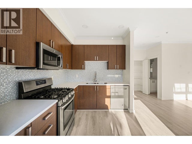 32 1111 Ewen Avenue, New Westminster