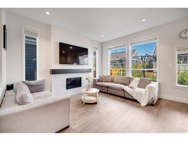 16623 21a Avenue, Surrey