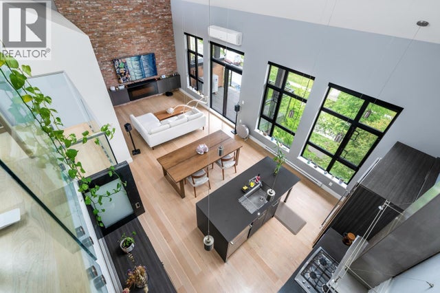 402 220 Salter Street, New Westminster