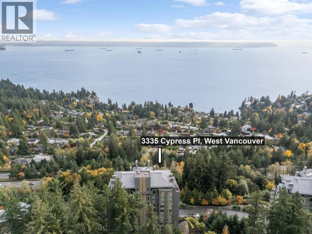 1002 3335 Cypress Place, West Vancouver