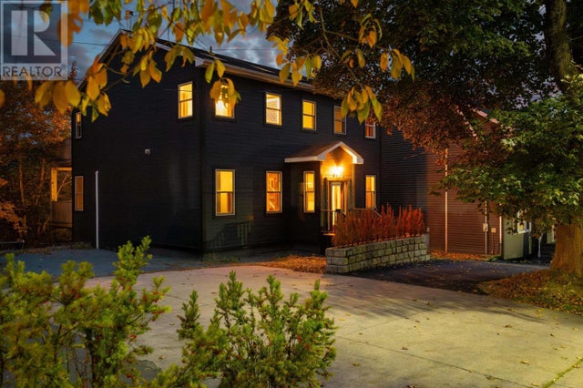 6880 Quinpool Road, Halifax