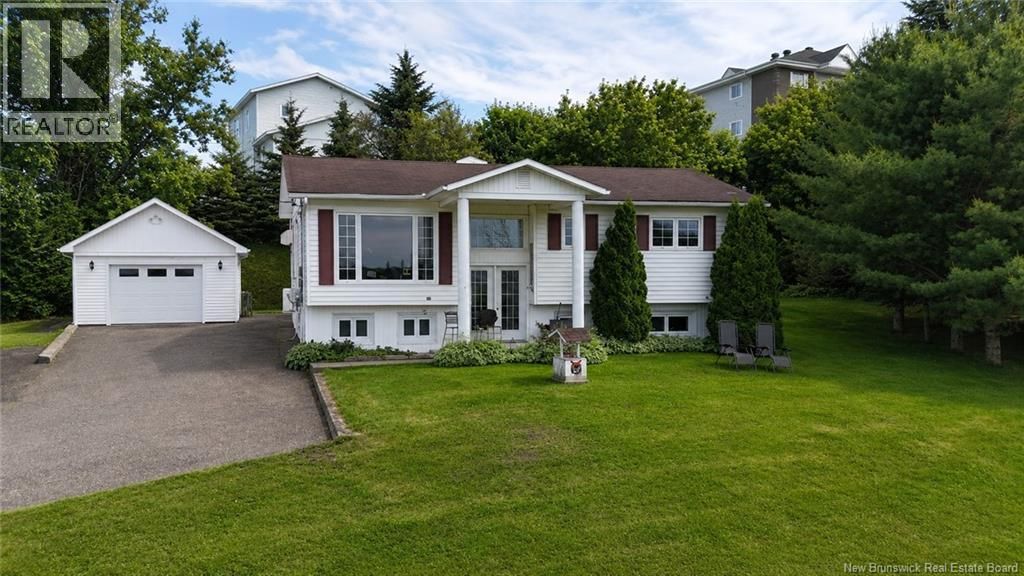 219 Victoria Street, Grand Falls