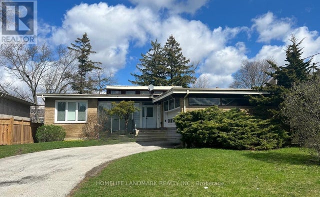 12 Blue Forest Drive, Toronto (bathurst Manor)