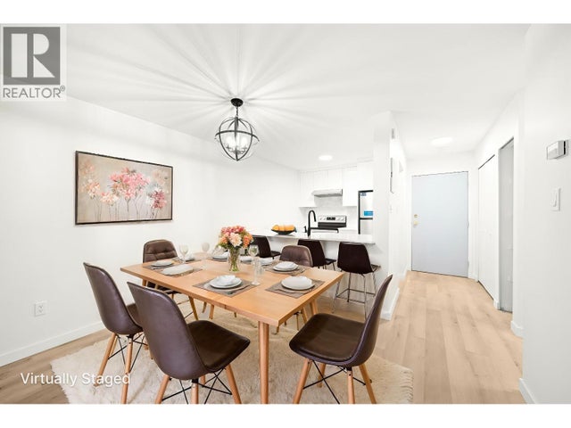 207 360 E 2nd Street, North Vancouver