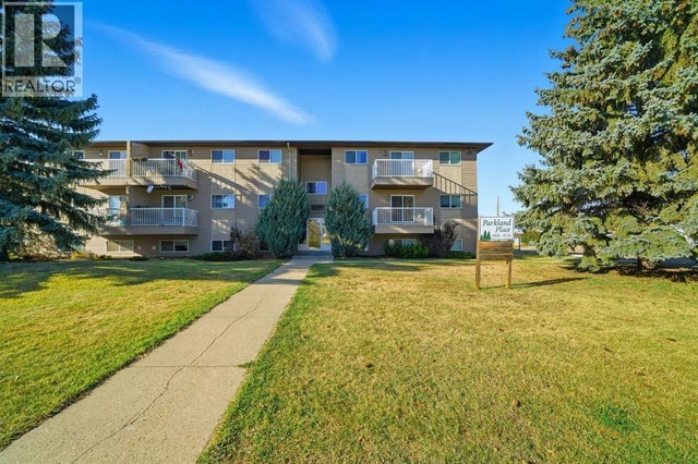 104, 4808 45 Street, Stettler