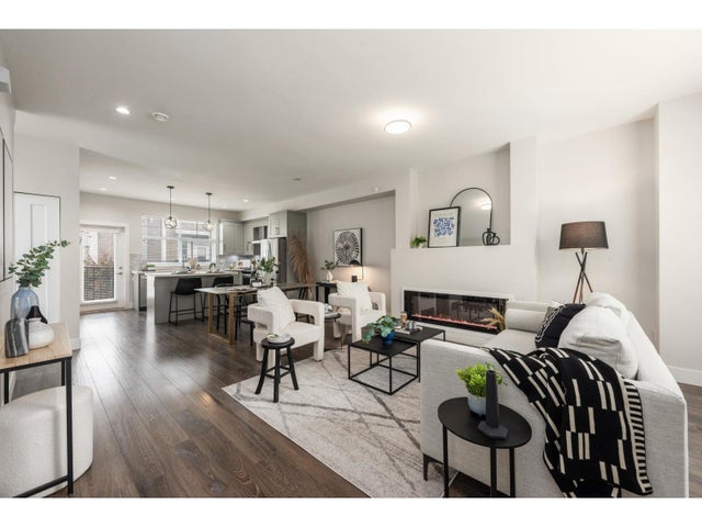 63 14541 Winter Crescent, Surrey