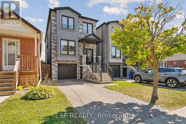 105 Twenty Second Street, Toronto (long Branch)