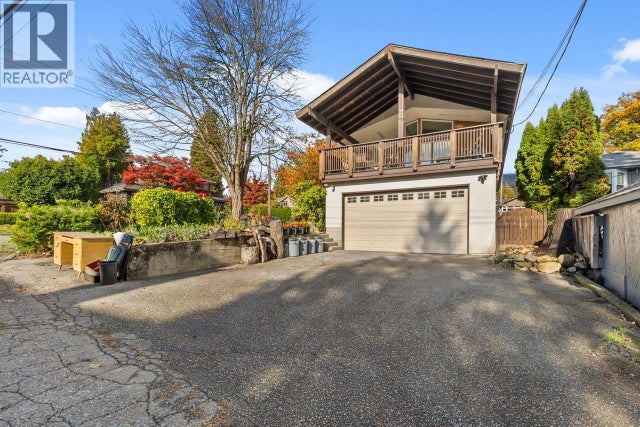 2142 St. Andrews Avenue, North Vancouver