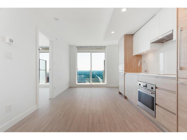 2301 13615 Fraser Highway, Surrey