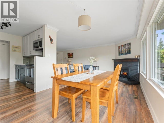 1019 Old Lillooet Road, North Vancouver