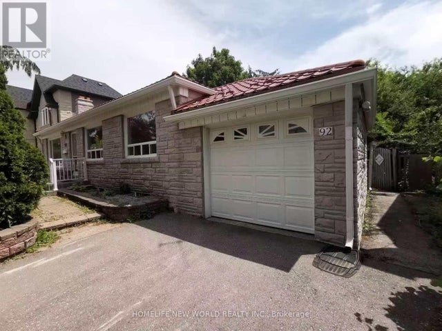 92 Earlton Road, Toronto (tam O'shanter-Sullivan)