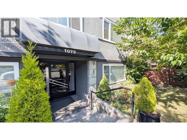 101 1075 W 13th Avenue, Vancouver