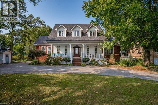 163 Book Road W, Ancaster