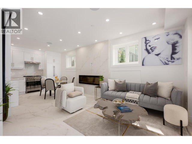 2016 W 15th Avenue, Vancouver