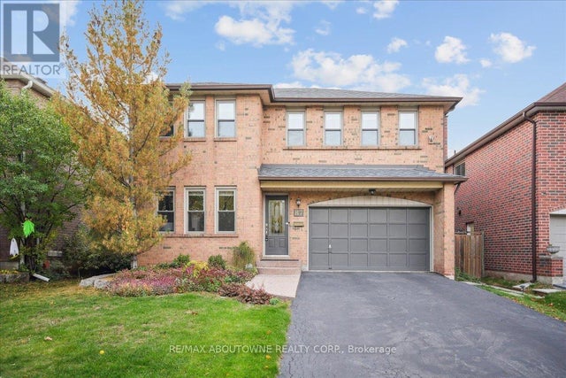 87 River Oaks Boulevard W, Oakville (ro River Oaks)