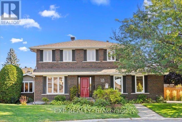 18 Ivylea Street, Ottawa