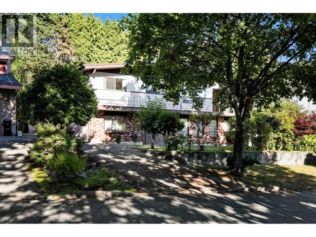 1362 Phillips Avenue, Burnaby