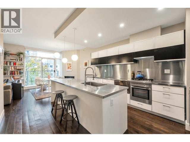 305 535 Smithe Street, Vancouver