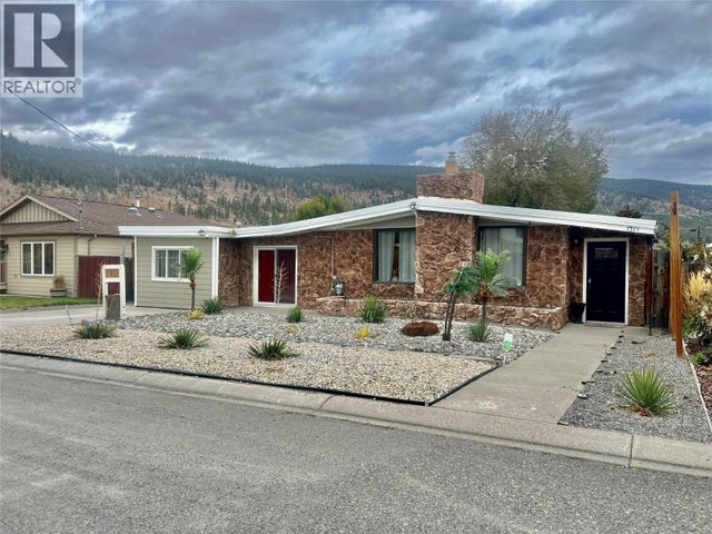 1751 Granite Avenue, Merritt