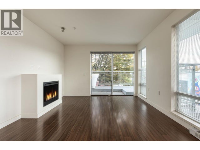 218 3333 Main Street, Vancouver