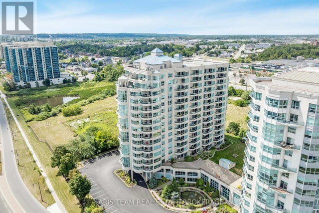 902 - 2 Toronto Street, Barrie (city Centre)