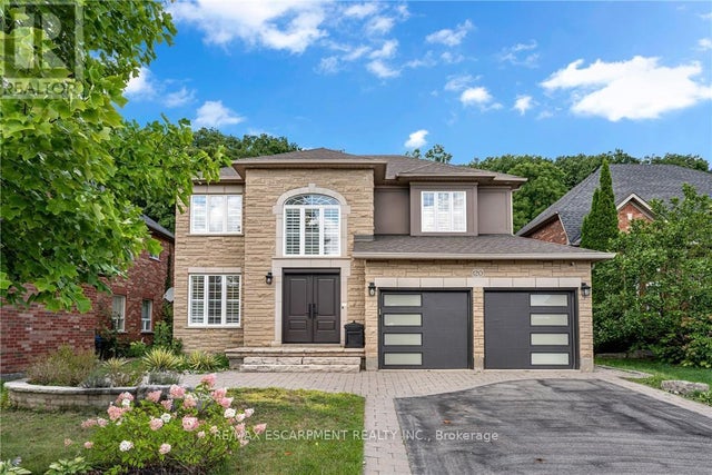 120 Davidson Boulevard, Hamilton (dundas)