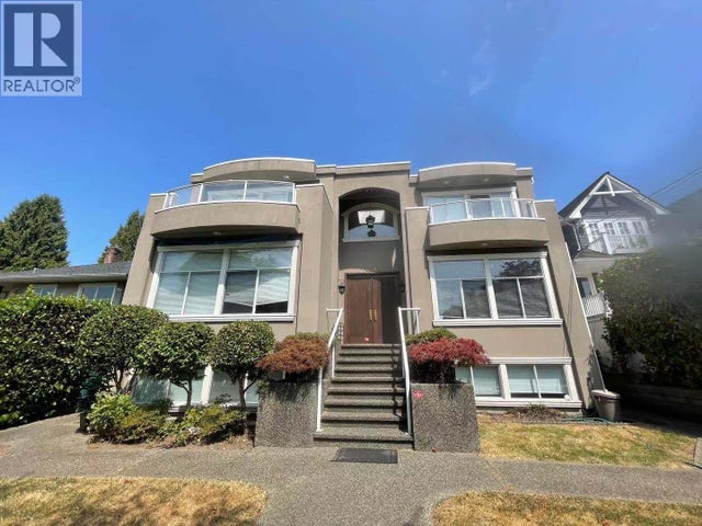 1337 Esquimalt Avenue, West Vancouver