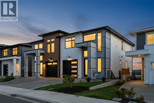 1542 Marble Pl, Langford