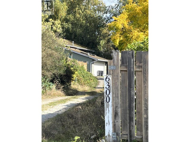 6300 Samron Road, Sechelt