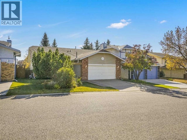 76 Wood Valley Rise Sw, Calgary