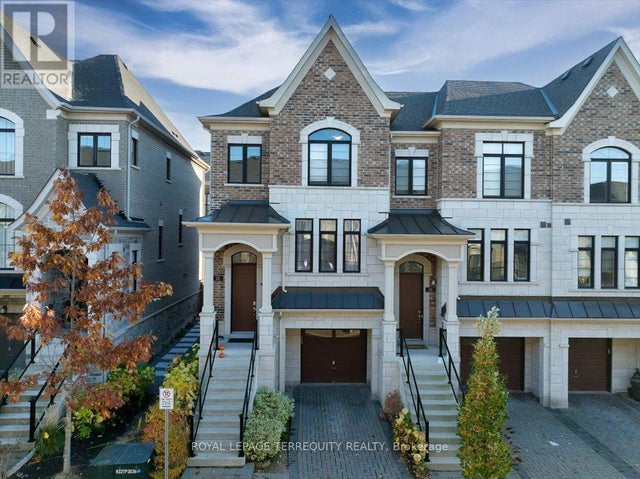 25 Nardini Lane, Richmond Hill (south Richvale)