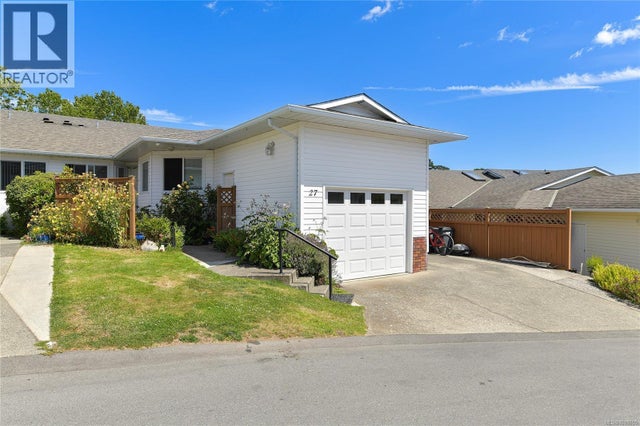 27 4125 Interurban Rd, Saanich