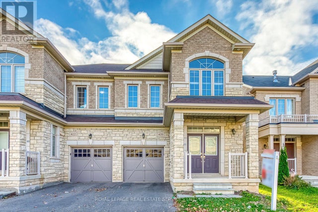 420 George Ryan Avenue, Oakville (jm Joshua Meadows)