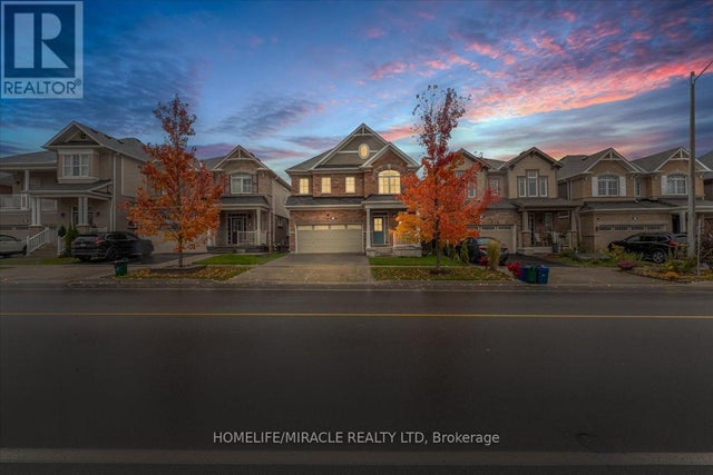 75 Compass Trail, Cambridge