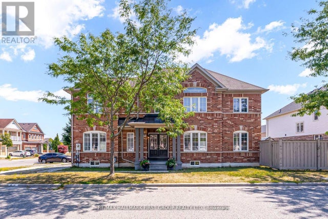 35 Elliottglen Drive, Ajax (northeast Ajax)