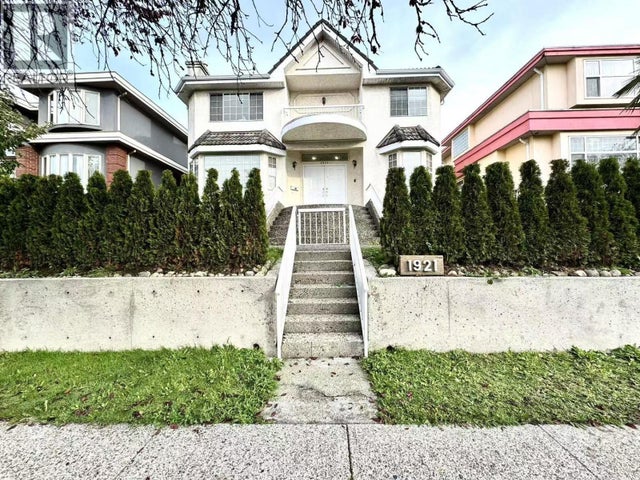 1 1921 Harrison Drive, Vancouver