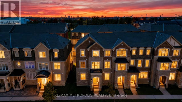 29 Casely Drive, Richmond Hill