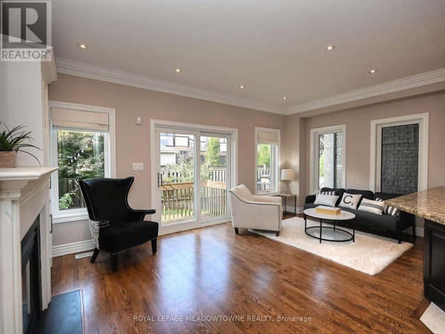 2378 Wasaga Drive, Oakville (jc Joshua Creek)