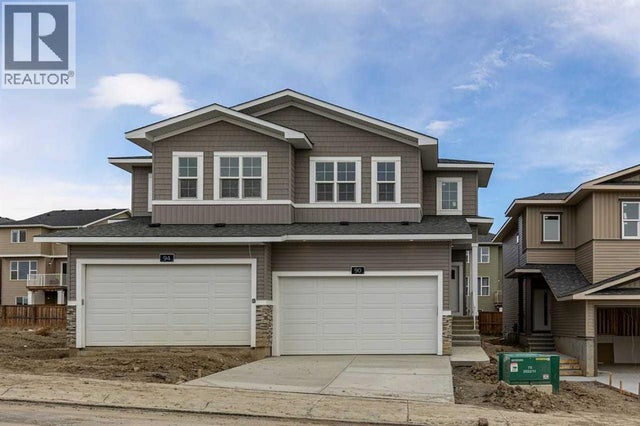 90 Heritage Circle, Cochrane