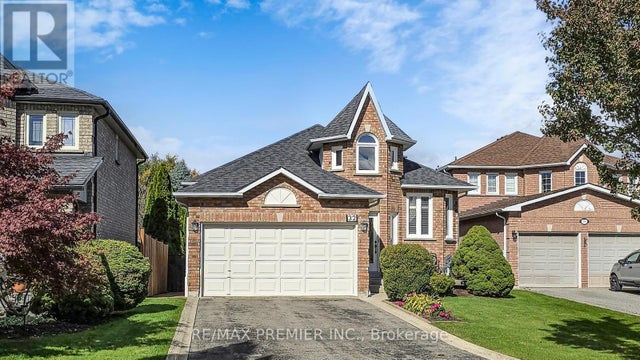 32 Veneto Drive, Vaughan (vaughan Grove)